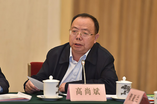 延安大學教授高尚斌作交流發言。人民網記者 翁奇羽 攝影 